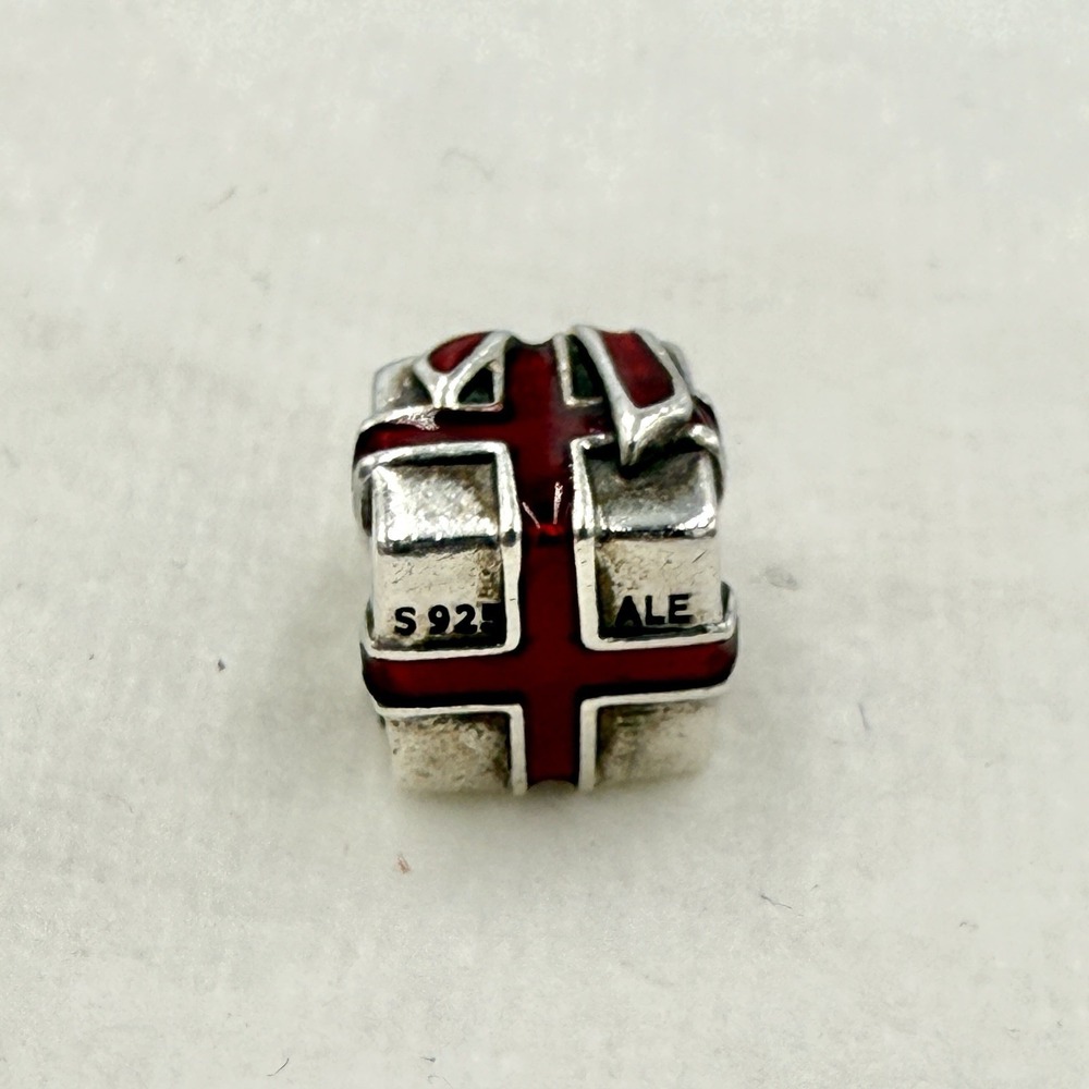 Pandora Red Gift Present Bead Charm in Sterling Silver .925 Christmas Holiday - Picture 5 of 7